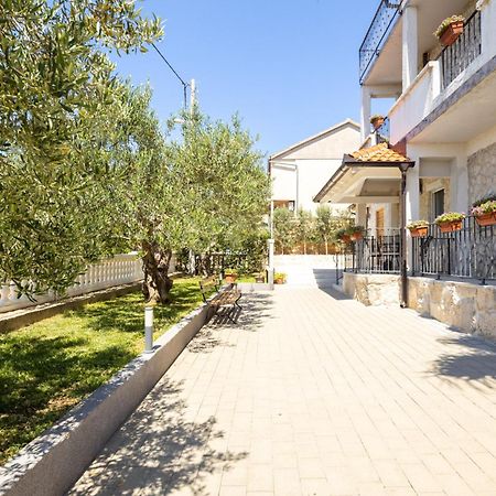 Apartment Iva Vrana  Exterior photo