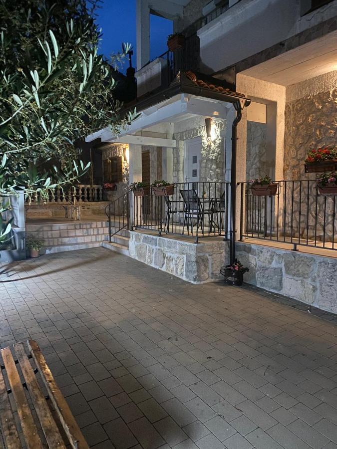 Apartment Iva Vrana  Exterior photo